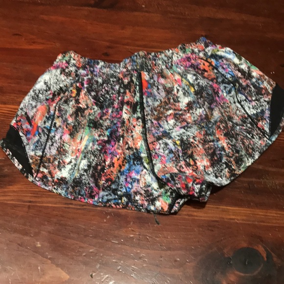 Lot of Lululemon/Size 6/Med - Picture 7 of 11